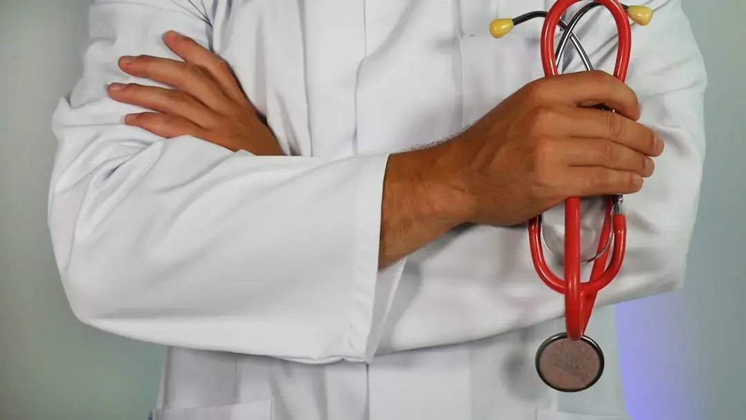 Cum a ajuns un absolvent de Medicină să ajute startup-urile tech să inoveze în sănătate