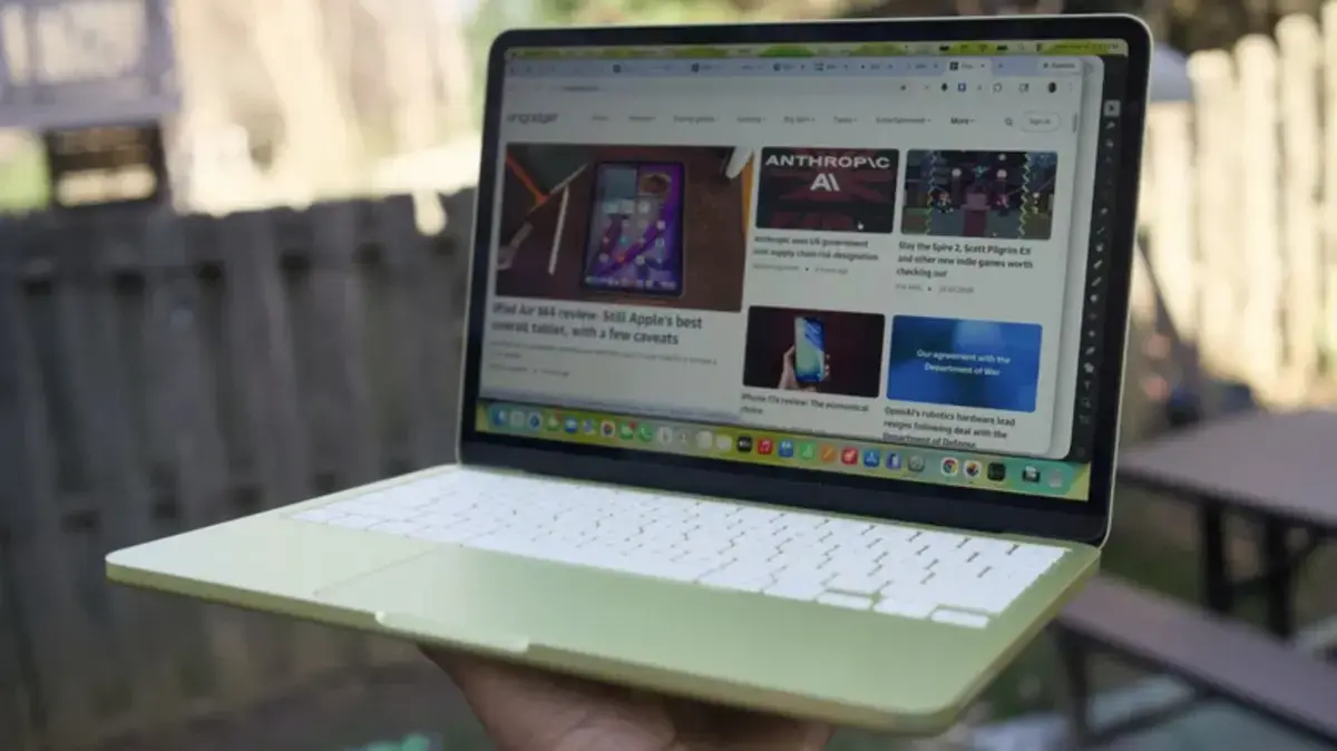 Kansas City introduce MacBook-uri în școlile publice