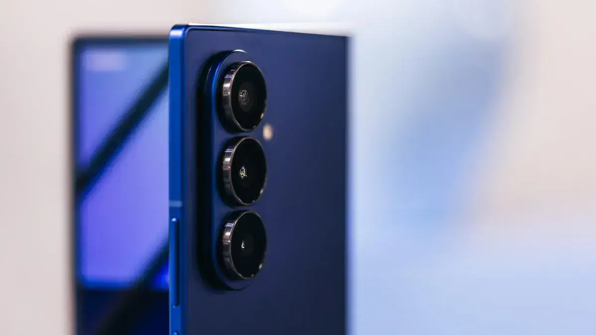Samsung reface telefoanele pliabilă