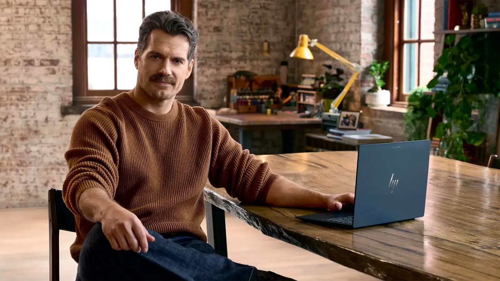 Google și Henry Cavill: Jocul video bazat pe Googlebook