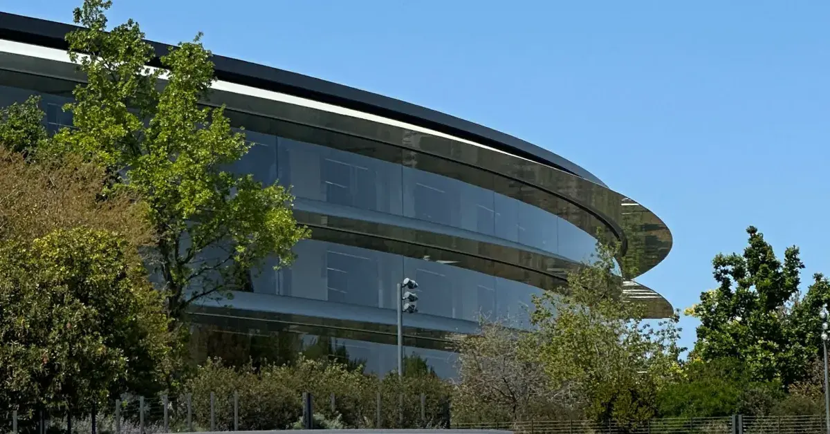 Bank of America avertizează: Agentul AI Muse al Meta poate afecta veniturile Apple din servicii