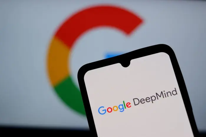 Acțiunile Google s-au prăbușit după costuri uriașe pentru inteligența artificială