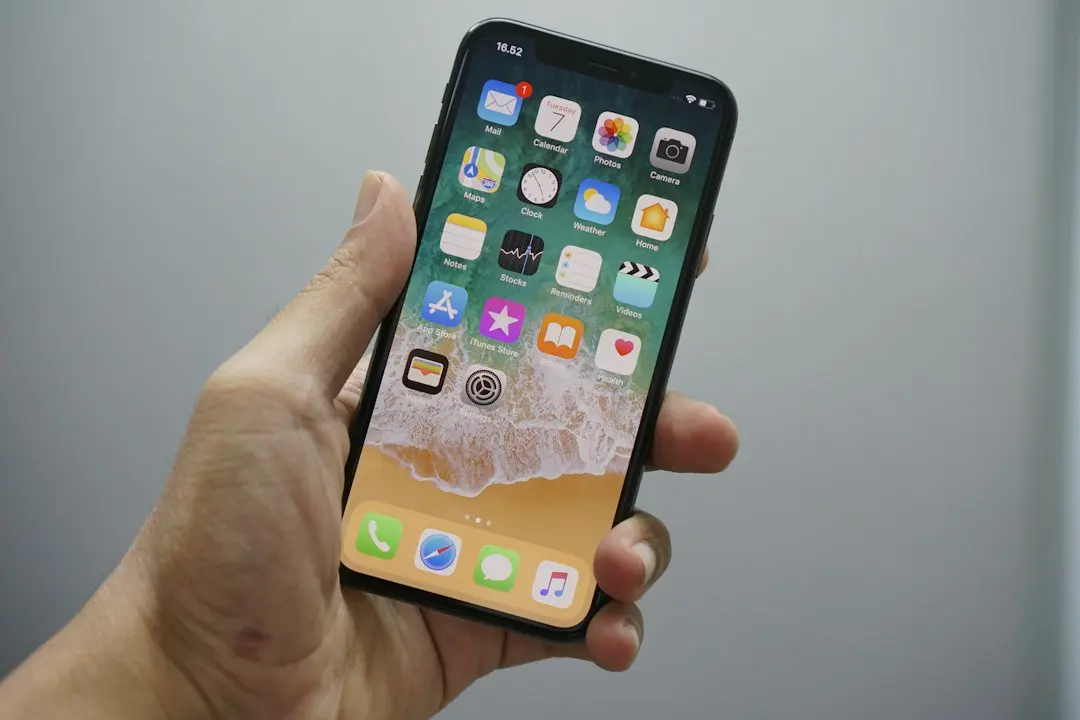 Primul test al iPhone Duo: Ce arată primul video de despachetare înainte de lansare