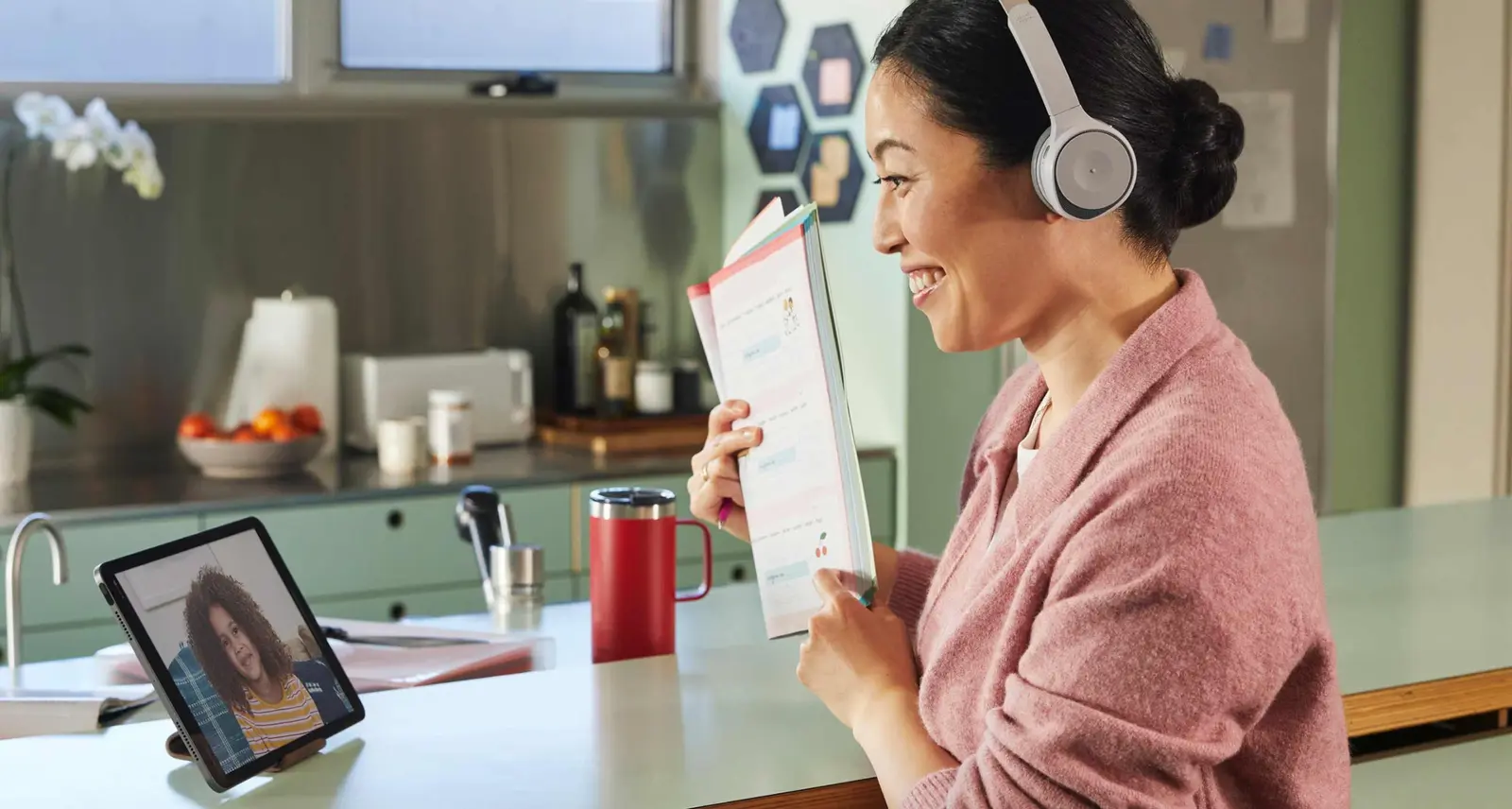 LeapXpert adaugă WhatsApp guvernat în Cisco Webex