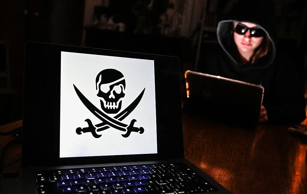 Meta trebuie să numească managerii vinovați pentru pirateria cărților
