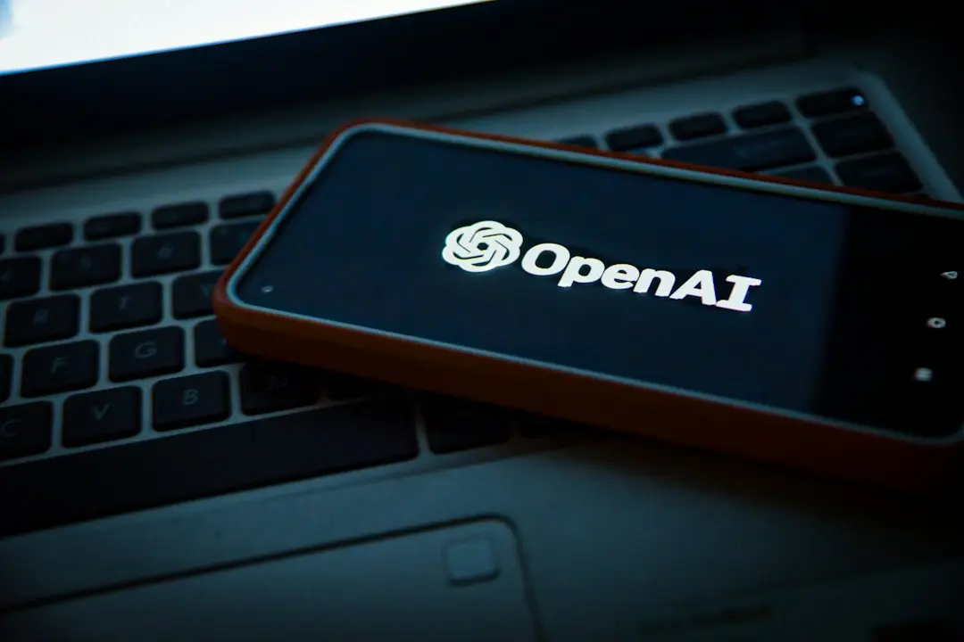 OpenAI renunță la accesul live pe internet pentru antrenarea noilor modele AI