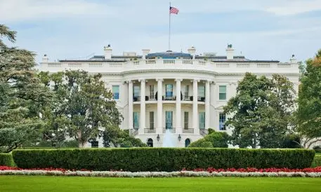 Trump lansează „Forța Supra-Inteligență” pentru a controla riscurile AI